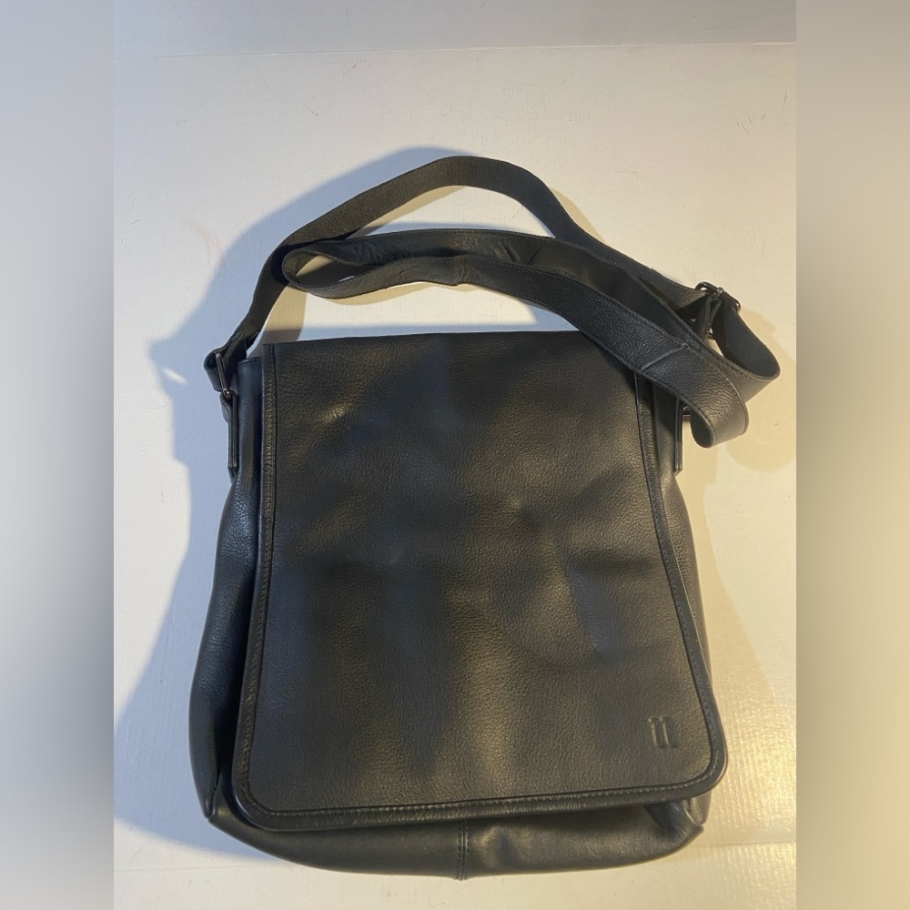 Black Leather Crossbody Bag with RFID Tablet Pouch
